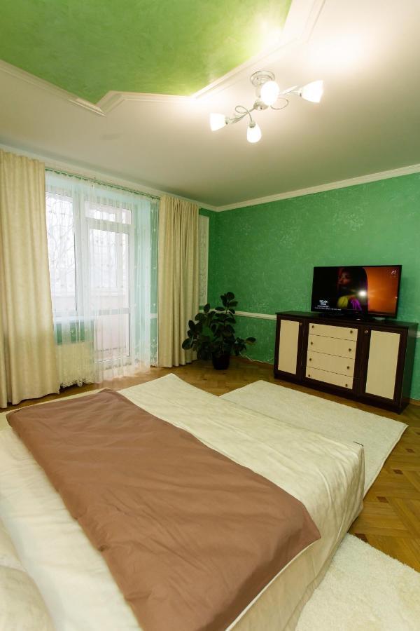 Центр. Вулиця Липова. 3 Кімнати Apartment Ternopil Exterior photo
